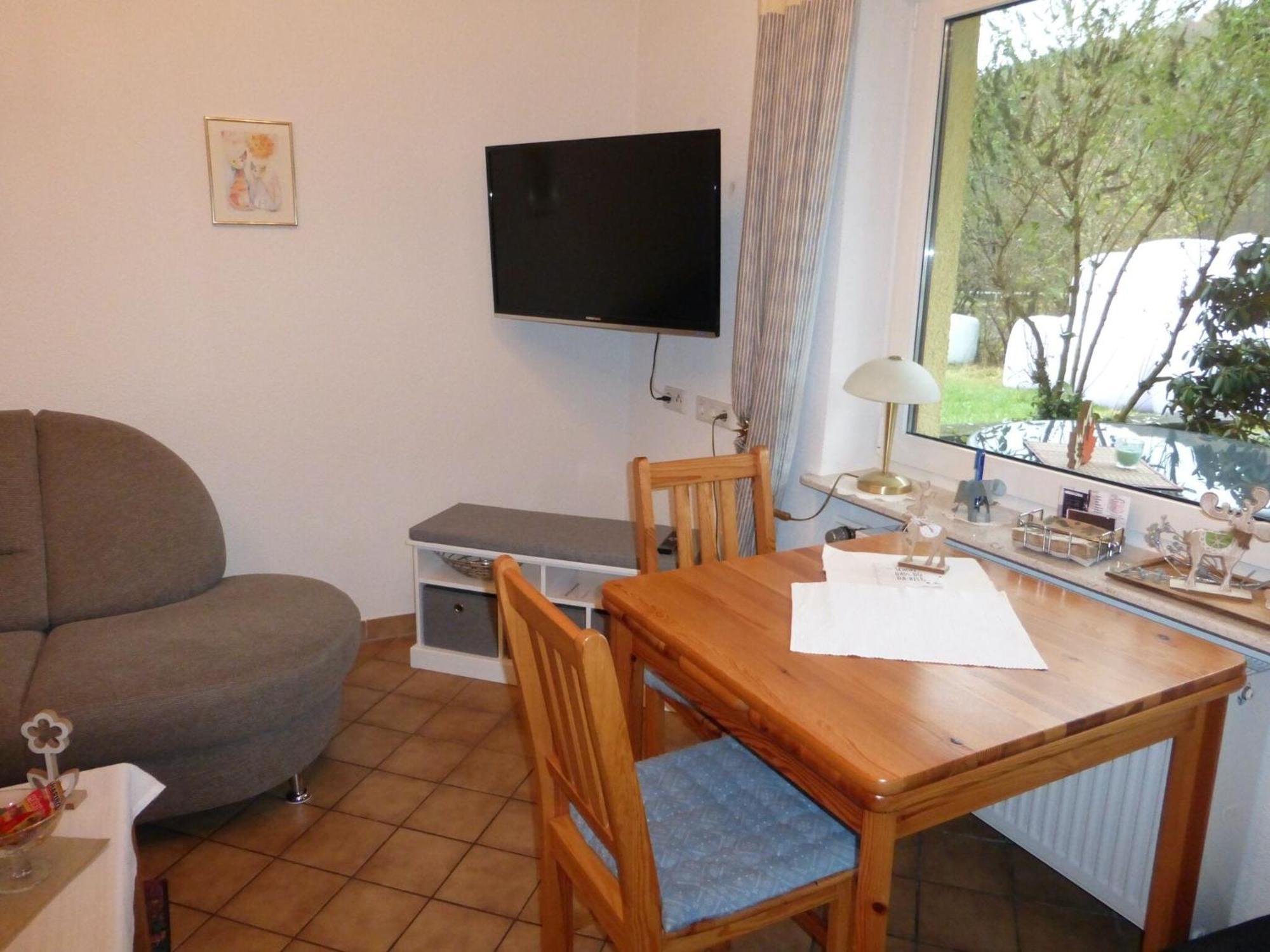 Apartment In The Odenwald With Terrace Mossautal ภายนอก รูปภาพ